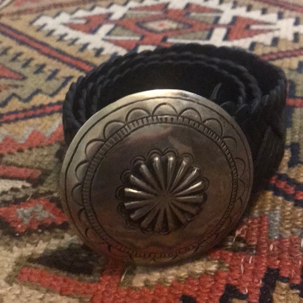 Vintage conch belt